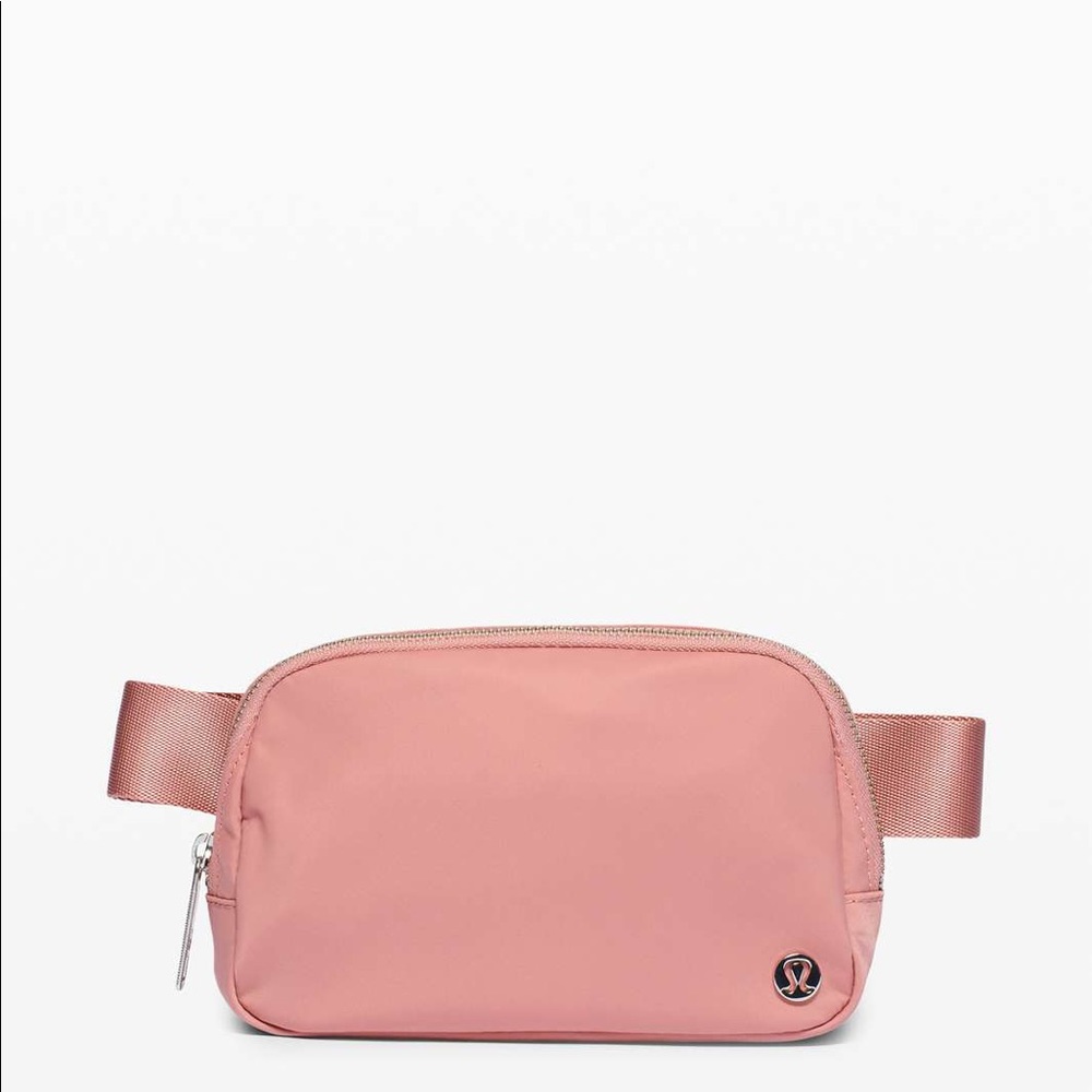 Lululemon Everywhere Belt Bag Pink Pastel NWT